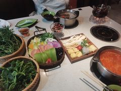 -一叶一世界·素食餐厅(锦华万达店)