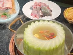 -得意咚瓜·顺德鱼生·冬瓜火锅(深圳首店)
