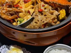 -多嘴超级肉蟹煲(中东店)