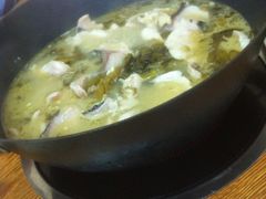 酸菜鱼-俊家铁锅炖鱼(丹东店)