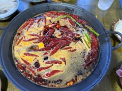 -黄潇洒老火锅(九眼桥宏济巷店)