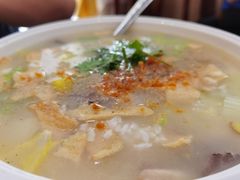 鱼片粥-官塘陈记鱼生·潮汕砂锅粥·牛肉火锅(潮枫路总店)