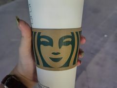 榛果-星巴克臻选(威海威高广场店)