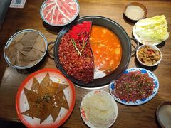 -萍姐火锅·公路夜市(武汉首店)