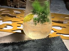 -Shift cocktail bar鸡尾酒吧