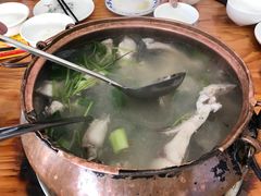 -抚仙湖老铜锅鱼(官南大道店)