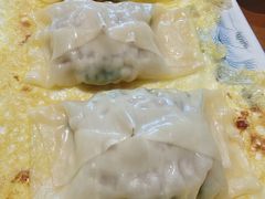 -东来菜馆•手抓海鲜家常菜•海鲜锅贴(鸽子窝店)