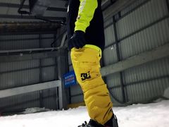 -乔波室内滑雪场