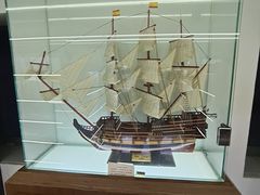 -新华书店(新街口旗舰店)