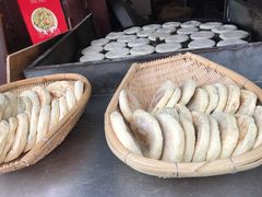-眼镜粑粑