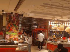 -咖啡苑自助餐厅·中国大饭店