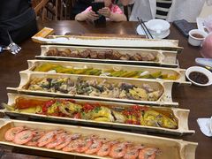 -胡须哥网红竹筒菜