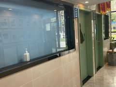 -半岛宠物医院24小时·内窥镜·牙科·碎石中心(府城大道店)