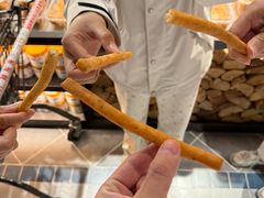 -胖东来生活广场(健康路店)