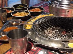 -青瓦炭韩潮烤肉(花园道店)