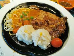 黑胡椒传奇牛排-豪客来牛排(重庆三峡广场步行街1704店)
