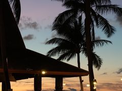 -Sunset Bar(丹绒亚路香格里拉店)