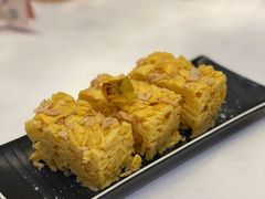 榄仁萨其马-白天鹅宾馆-宏图府餐厅