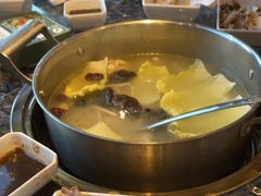 -一席地·本地鸡窝·杭帮鸡火锅(萧山银隆百货店)
