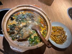 柴火稻草鱼-吃饭皇帝大土家民族菜(正大广场店)