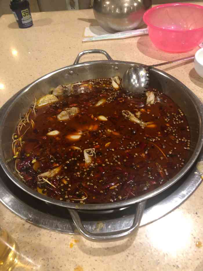 小渝香美蛙鱼头(西大东门店)-"距离西大有点点距离.