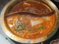 -顶顶汤火牛排火锅·经典铜锅涮肉