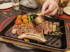 -斯普汇生蚝牛排馆(中骏世界城店)