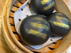 黑金流沙包-点点心港式茶餐厅(南京西路店)