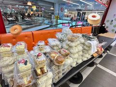-白玉兰食品(中山公园龙之梦店)