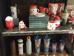 -星巴克臻选(上海长风大悦城店)