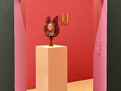 -胶囊画廊