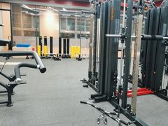 -VLines耀能运动Space&Flow(国贸店)