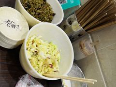 -舒小笼松针小笼包