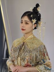 -艾米丽婚纱礼服