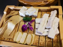 -滇釜火锅·能喝汤的火锅(车公庄店)