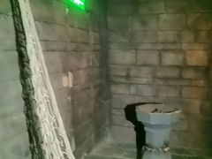 -暴风岛沉浸式体验馆(百联世纪店)