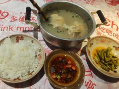 -耙吉吉川味小酒馆(本地人回头店)