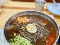 冷面-24 新村雪浓汤(长白山烤肉店)