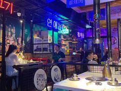 大堂-正宗齐齐哈尔烤肉·齐牛哥鲜切炭火烤肉(杭州总店)