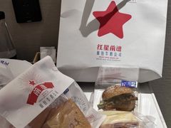 -红星前进面包牛奶公司(五道口购物中心店)