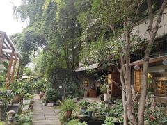 -谷咖啡·鲜花绿植花园餐厅