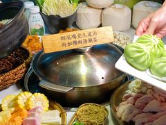 -三个椰子·现砍椰子鸡(金源CBD店)