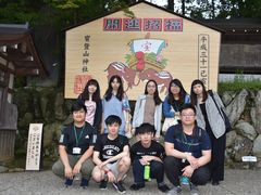 -成都濑川外国语学校