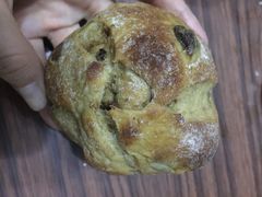 无花果全麦面包-多乐之日(和平伊势丹店)