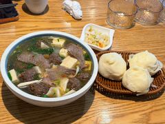 -金莹丸子汤清真(朝外SOHO店)