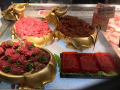 -成都你六姐·牛肉冒菜(城市集市合生汇店)