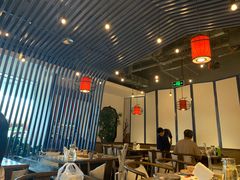 -尚尚仙·酸汤猪手·猪肚鸡火锅(华联万柳购物中心店)