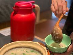 潮界生滚牛肉粥-潮界(虹桥新天地店)