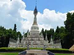 -云南民族村