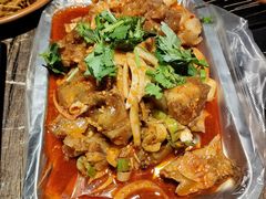 -六福烧烤酒馆(秦隆步行街店)